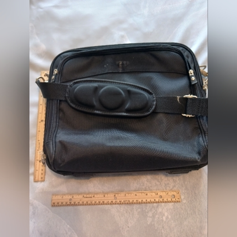 Black Dell Computer Bag - Picture 2 of 6